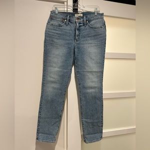 NWT!! Madewell denim. Tomboy straight. Size 27. Light wash.